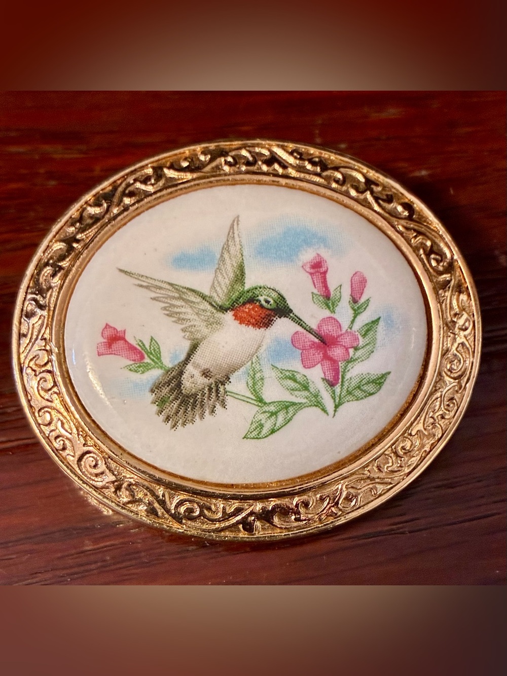 Avon Summer Sing Gold-Tone Hummingbird Floral Brooch